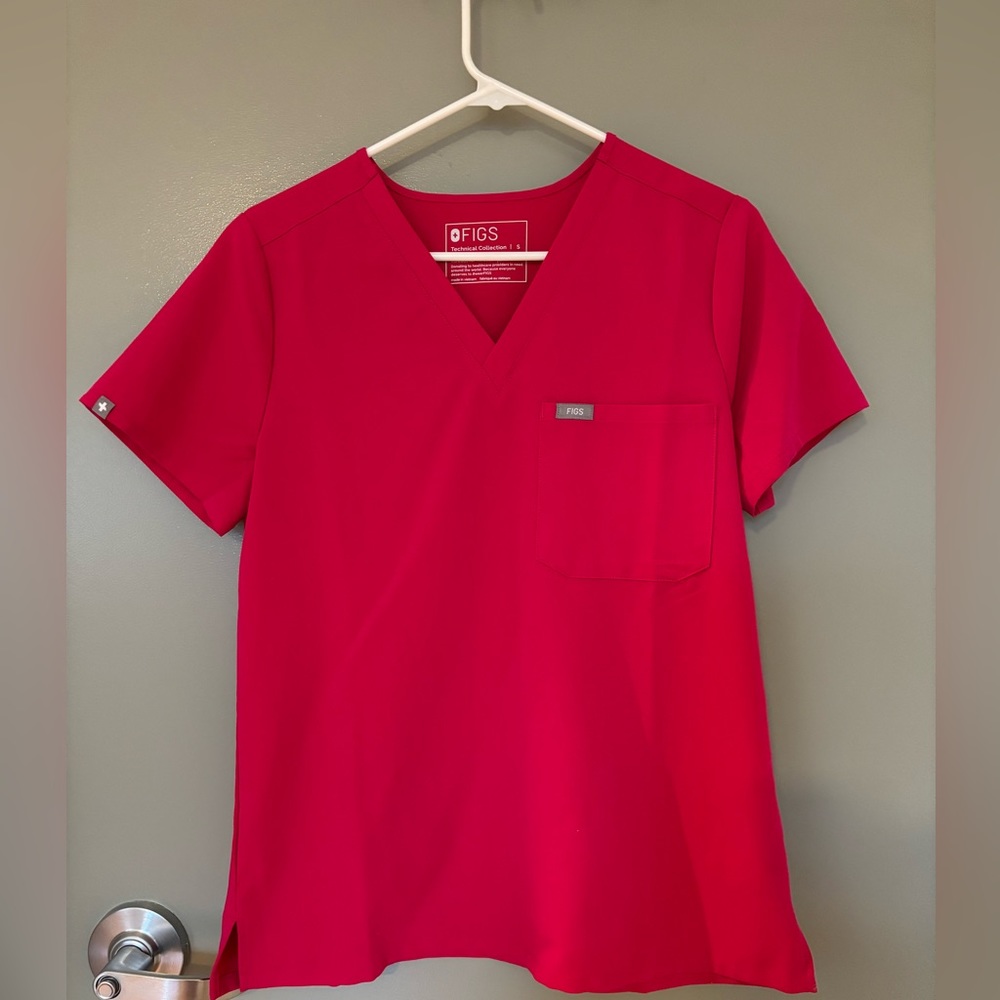 Figs Scrubs Limited Edition Ultra Rose Catarina Scrub Top